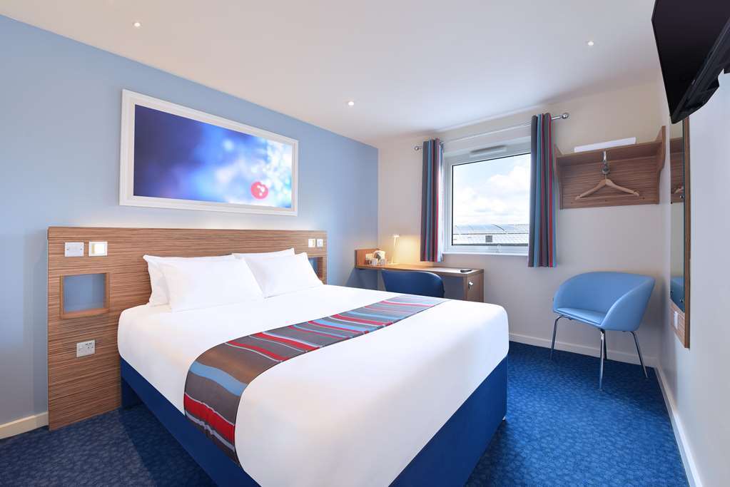 Travelodge Cheltenham Quarto foto
